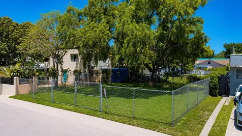 285 NE 55th Street Miami FL 33137