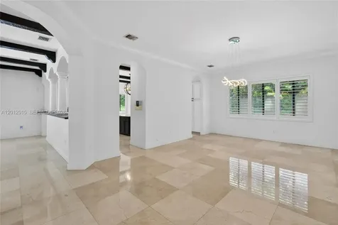 18841 SW 74th Court Cutler Bay FL 33157