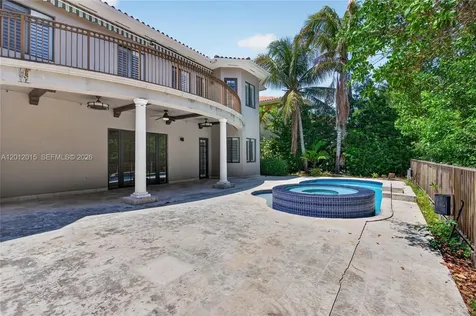 18841 SW 74th Court Cutler Bay FL 33157