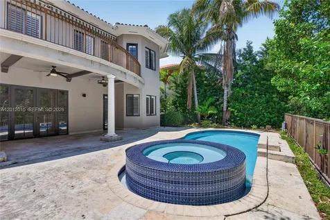 18841 SW 74th Court Cutler Bay FL 33157