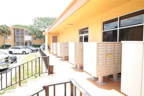 4314 NW 9th Avenue Deerfield Beach FL 33064