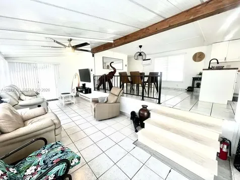 219 W Lake Drive Hallandale Beach FL 33009
