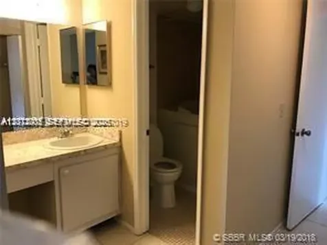 9470 Live Oak Place Davie FL 33324
