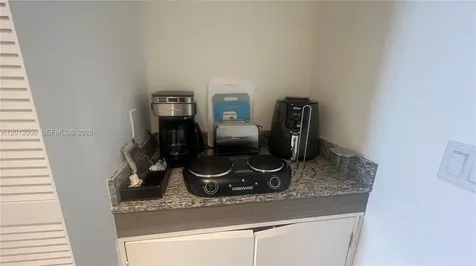 5350 NW 84th Avenue Doral FL 33166