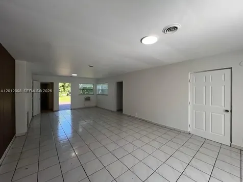 4548 SW 33rd Avenue Dania Beach FL 33312