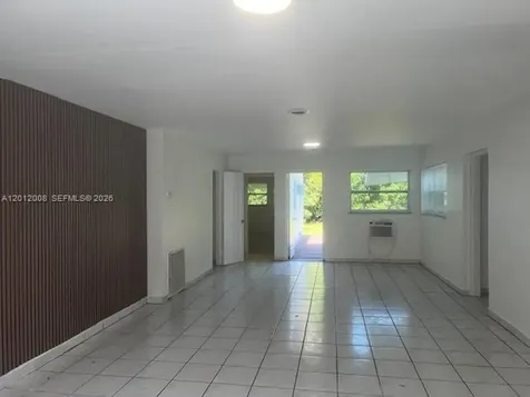 4548 SW 33rd Avenue Dania Beach FL 33312