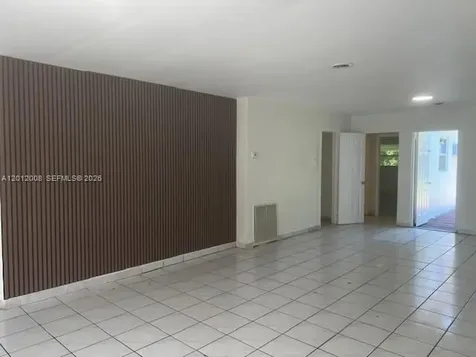 4548 SW 33rd Avenue Dania Beach FL 33312