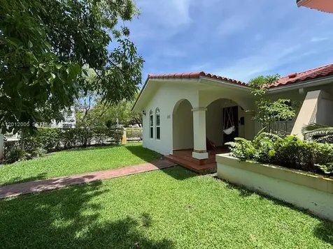 400 Majorca Avenue Coral Gables FL 33134