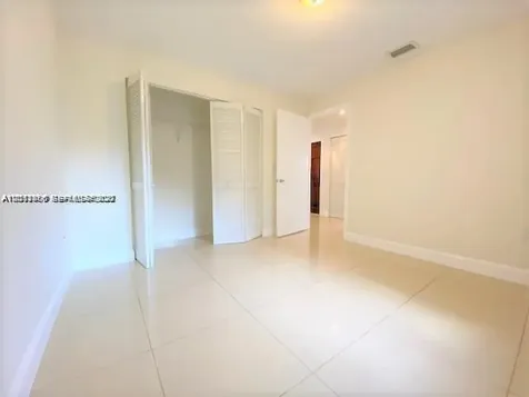 400 Majorca Avenue Coral Gables FL 33134