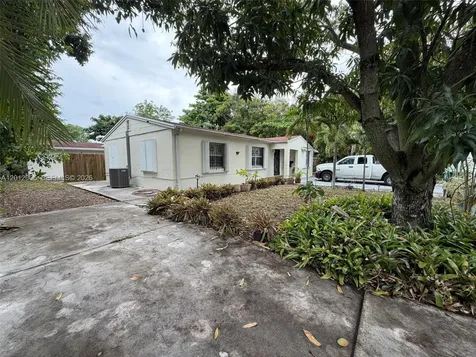 596 NW 109th Street Miami FL 33168