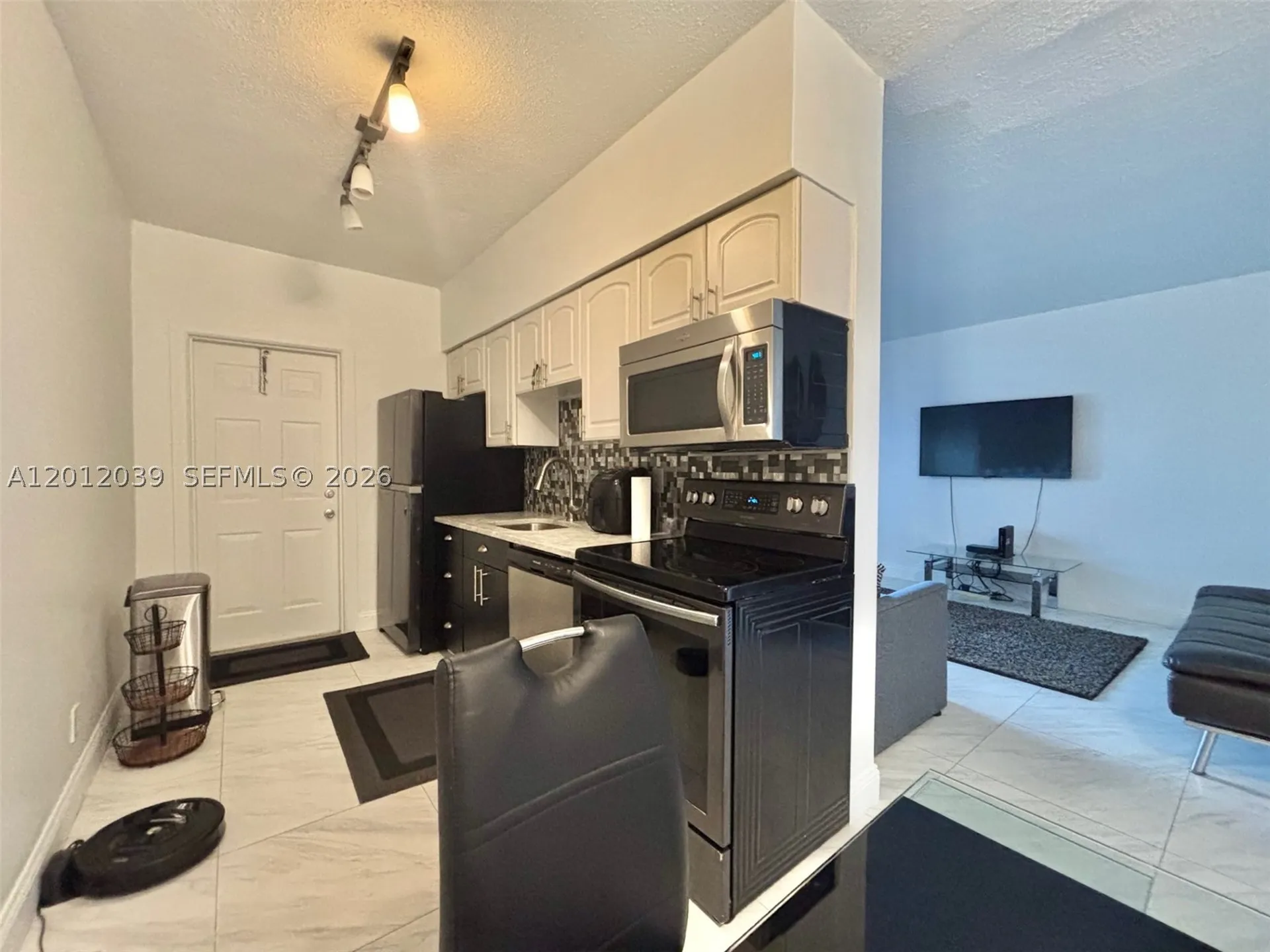 2200 S Ocean Drive Hollywood FL 33019