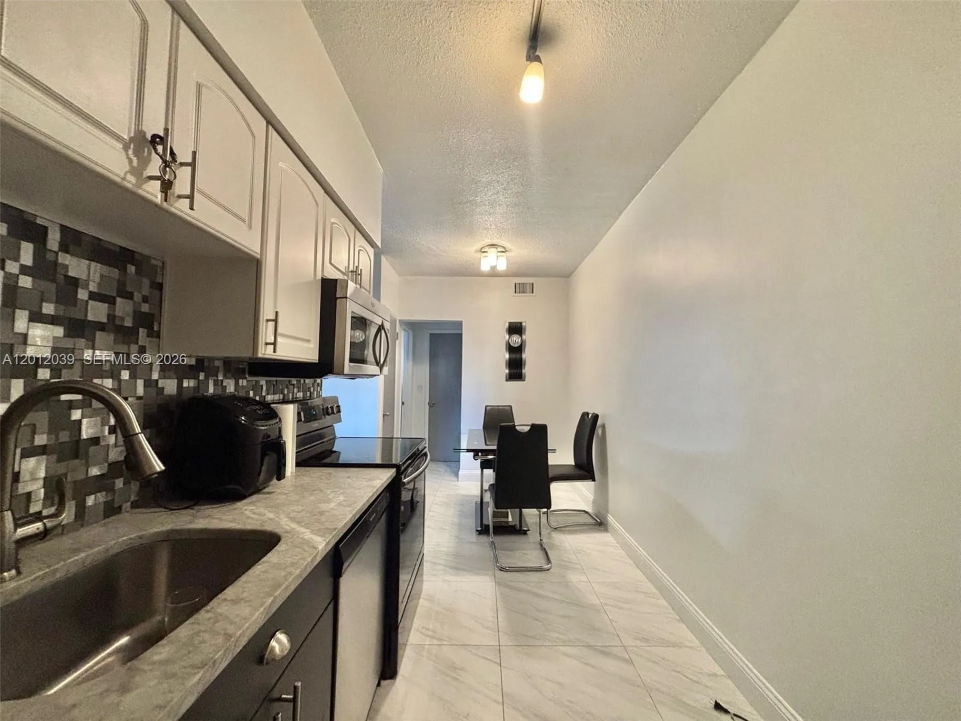 2200 S Ocean Drive Hollywood FL 33019