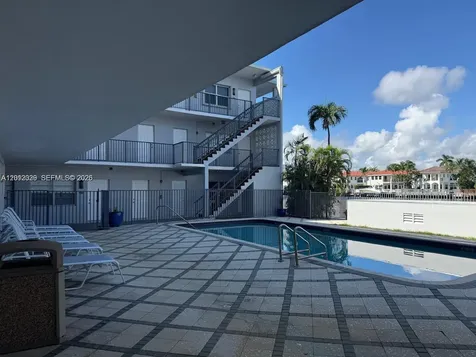 2200 S Ocean Drive Hollywood FL 33019
