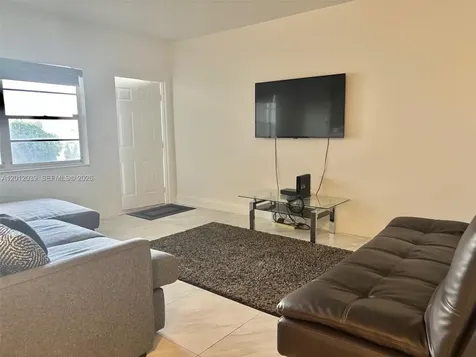 2200 S Ocean Drive Hollywood FL 33019