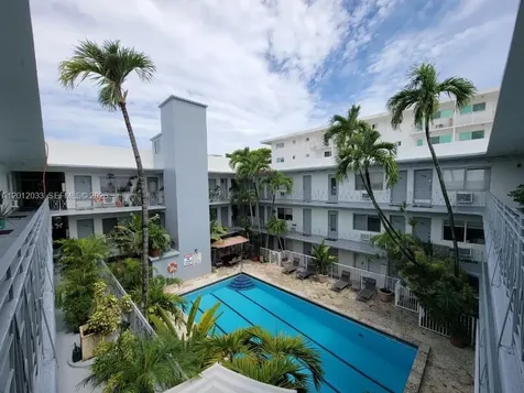 835 Lenox Avenue Miami Beach FL 33139