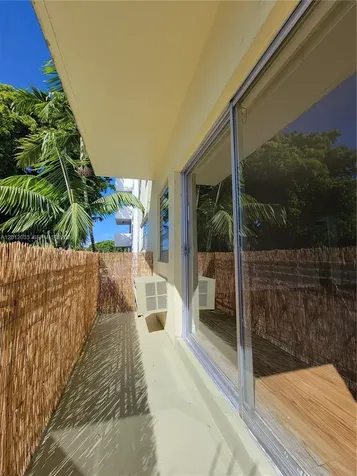 835 Lenox Avenue Miami Beach FL 33139