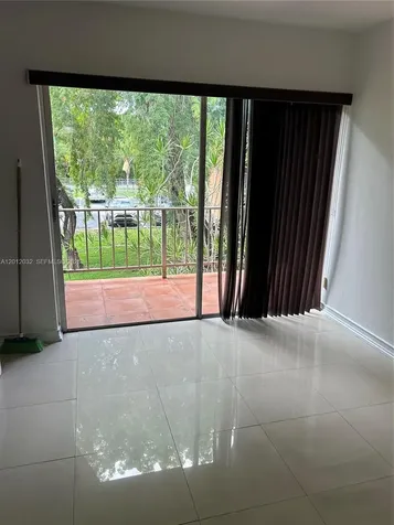 9445 SW 76th Street Miami FL 33173