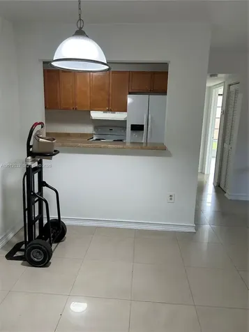 9445 SW 76th Street Miami FL 33173