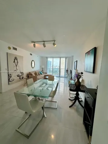 335 S Biscayne Boulevard Miami FL 33131