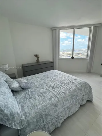 335 S Biscayne Boulevard Miami FL 33131