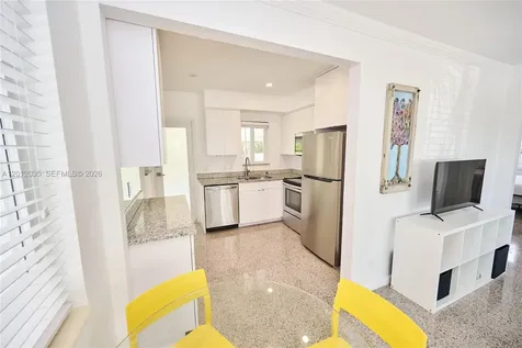 532 NE 16th Court Fort Lauderdale FL 33305