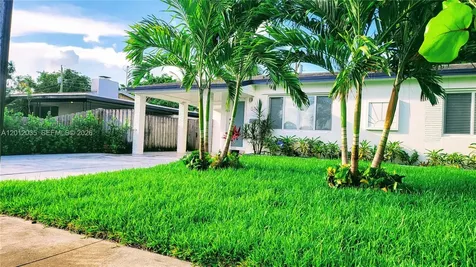 532 NE 16th Court Fort Lauderdale FL 33305