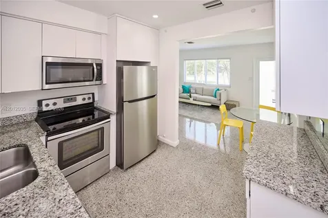 532 NE 16th Court Fort Lauderdale FL 33305