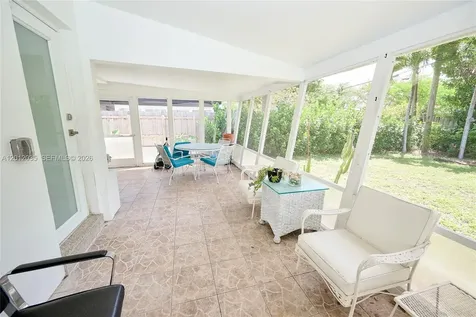 532 NE 16th Court Fort Lauderdale FL 33305