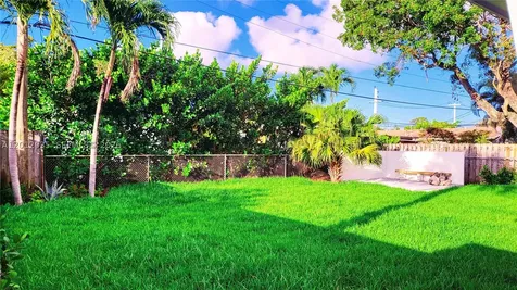 532 NE 16th Court Fort Lauderdale FL 33305