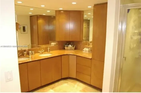 1717 N Bayshore Drive Miami FL 33132