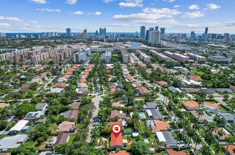 906 NE 4th Street Hallandale Beach FL 33009
