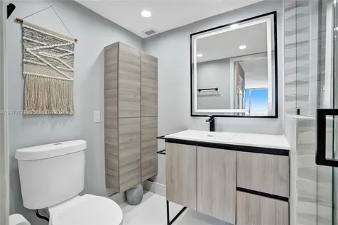 2750 NE 183rd Street Aventura FL 33160