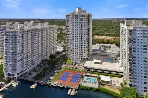 2750 NE 183rd Street Aventura FL 33160