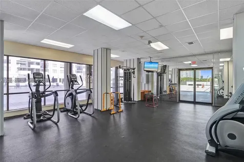 2750 NE 183rd Street Aventura FL 33160