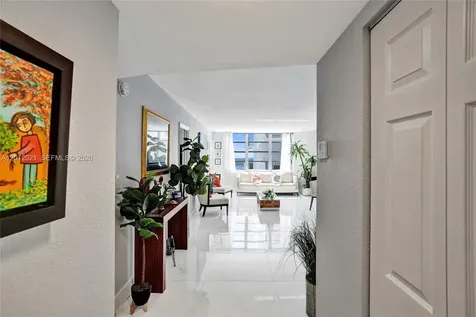 2750 NE 183rd Street Aventura FL 33160