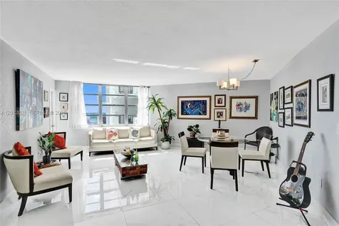 2750 NE 183rd Street Aventura FL 33160