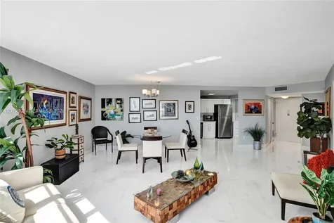 2750 NE 183rd Street Aventura FL 33160