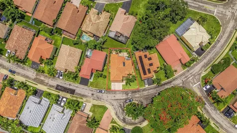 303 Bridgeton Road Weston FL 33326
