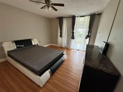 1100 Saint Charles Place Pembroke Pines FL 33026