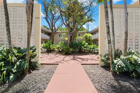 6310 SW 79th Street South Miami FL 33143
