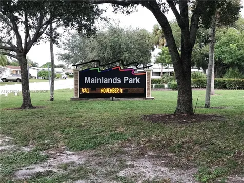 4635 NW 44th Street Tamarac FL 33319