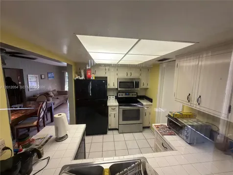 4635 NW 44th Street Tamarac FL 33319