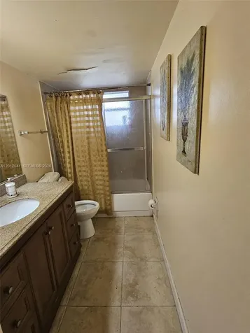 1670 NE 191st Street Miami FL 33179