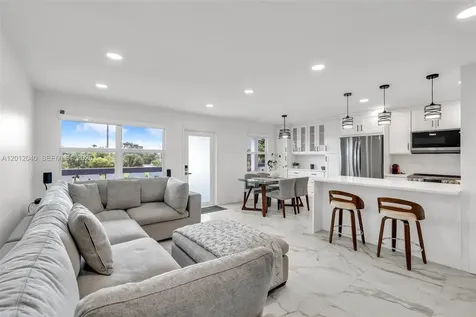 3042 Harwood D Deerfield Beach FL 33442