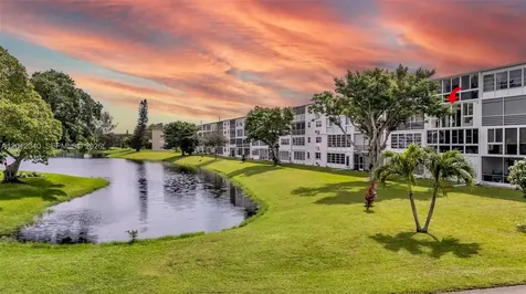 3042 Harwood D Deerfield Beach FL 33442