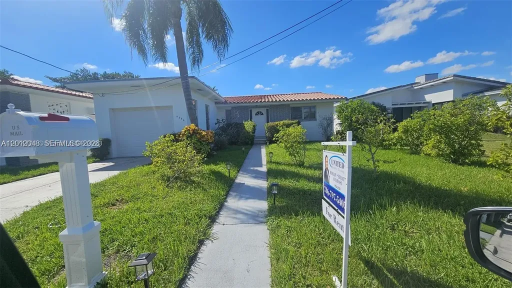 9356 Byron Avenue Surfside FL 33154