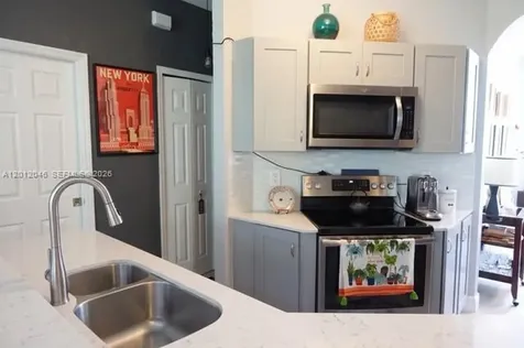 11805 SW 138th Avenue Miami FL 33186
