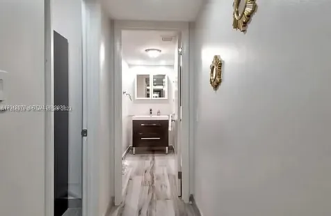 1717 N Bayshore Drive Miami FL 33132