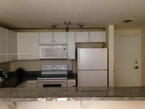 2740 SW 28th Terrace Miami FL 33133