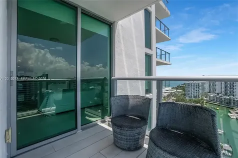7928 East Drive North Bay Village FL 33141